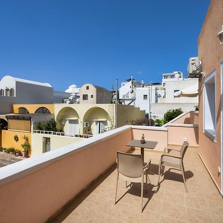 Hillside Elegance Suites Fira  Extérieur photo